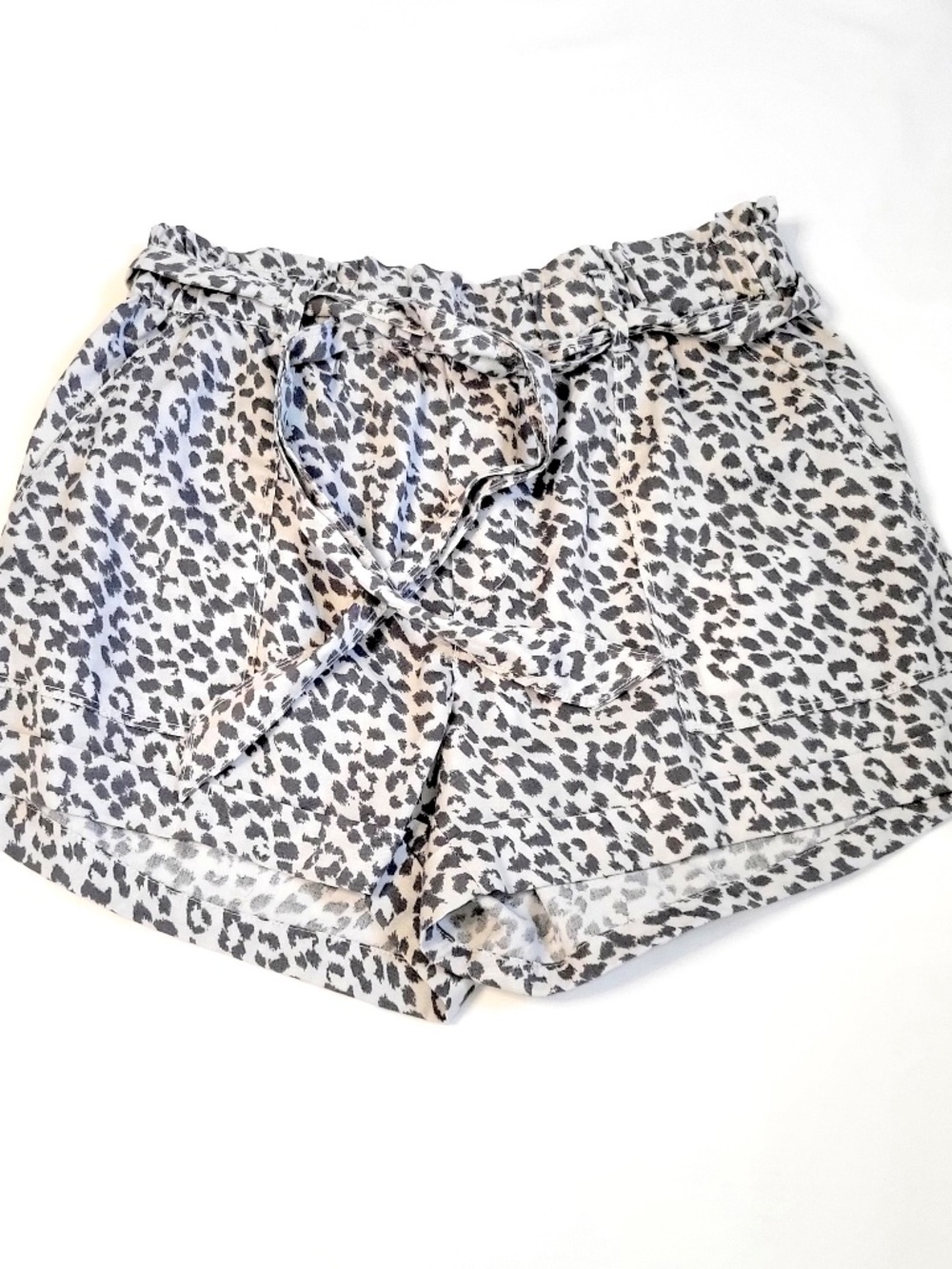 Aerie Leopard Print Shorts - M